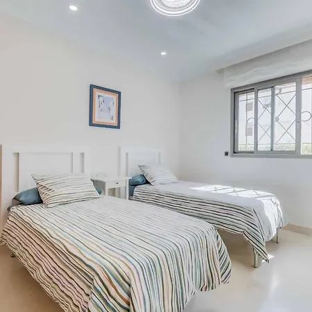 Daire 123- Ideal With Views, Pool, Sauna And Gym