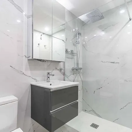 123- Ideal With Views, Pool, Sauna And Gym * Benalmádena