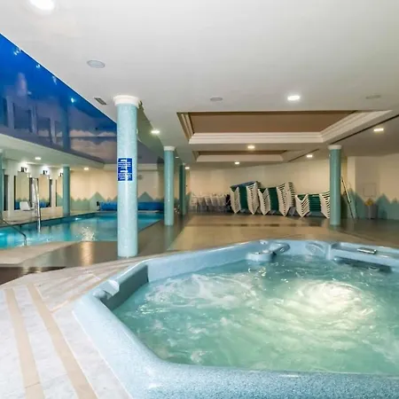 123- Ideal With Views, Pool, Sauna And Gym Daire